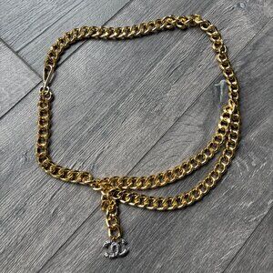 Chained double c belt